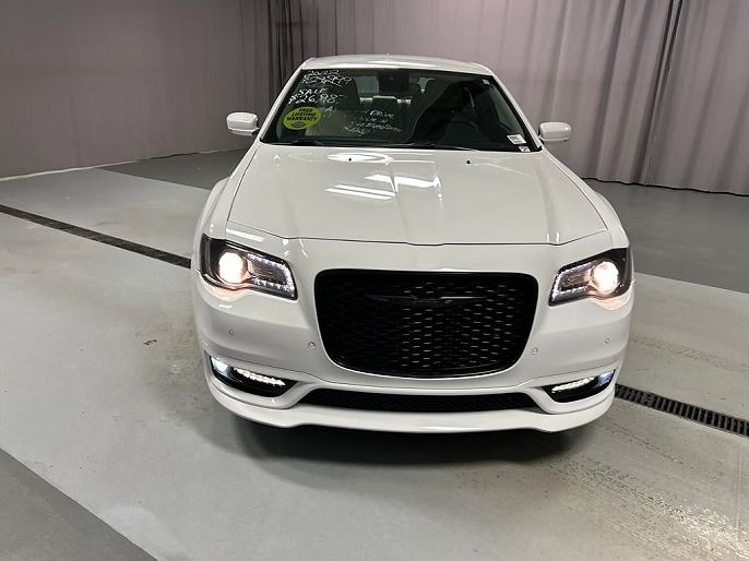 2022 Chrysler 300