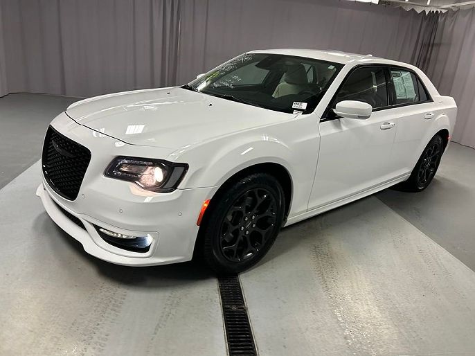 2022 Chrysler 300