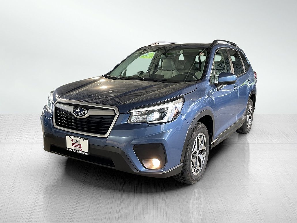 2021 Subaru Forester Premium image 2