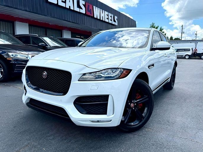 2017 Jaguar F-Pace