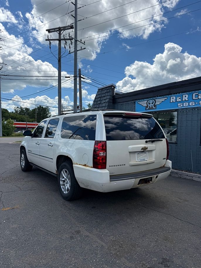 2010 Chevrolet Suburban 1500