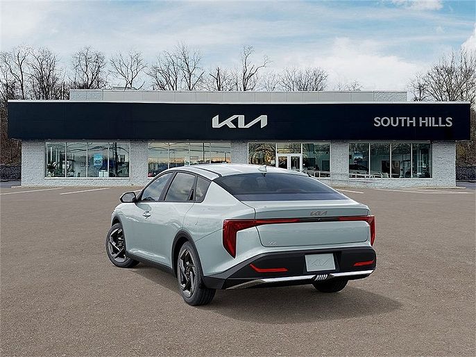 2025 Kia K4