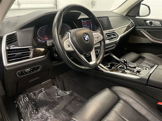2020 BMW X7