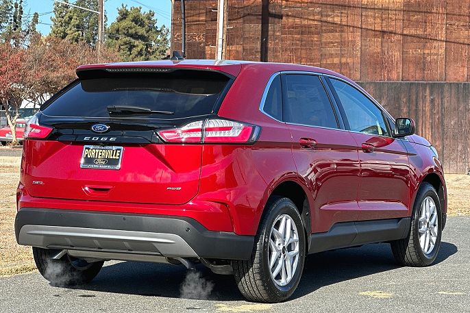2024 Ford Edge