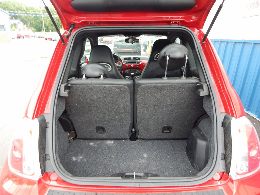 2012 Fiat 500 Abarth image 10