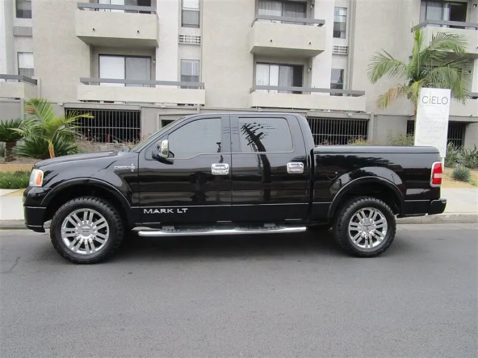 2007 Lincoln Mark LT