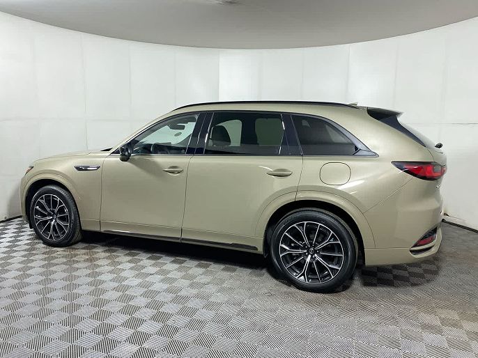 2025 Mazda CX-70