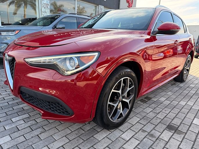 2021 Alfa Romeo Stelvio
