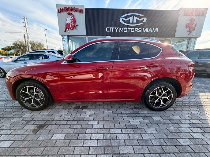 2021 Alfa Romeo Stelvio