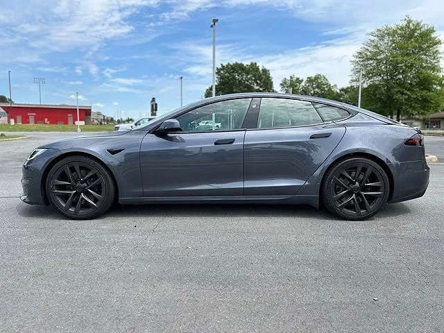 2022 Tesla Model S