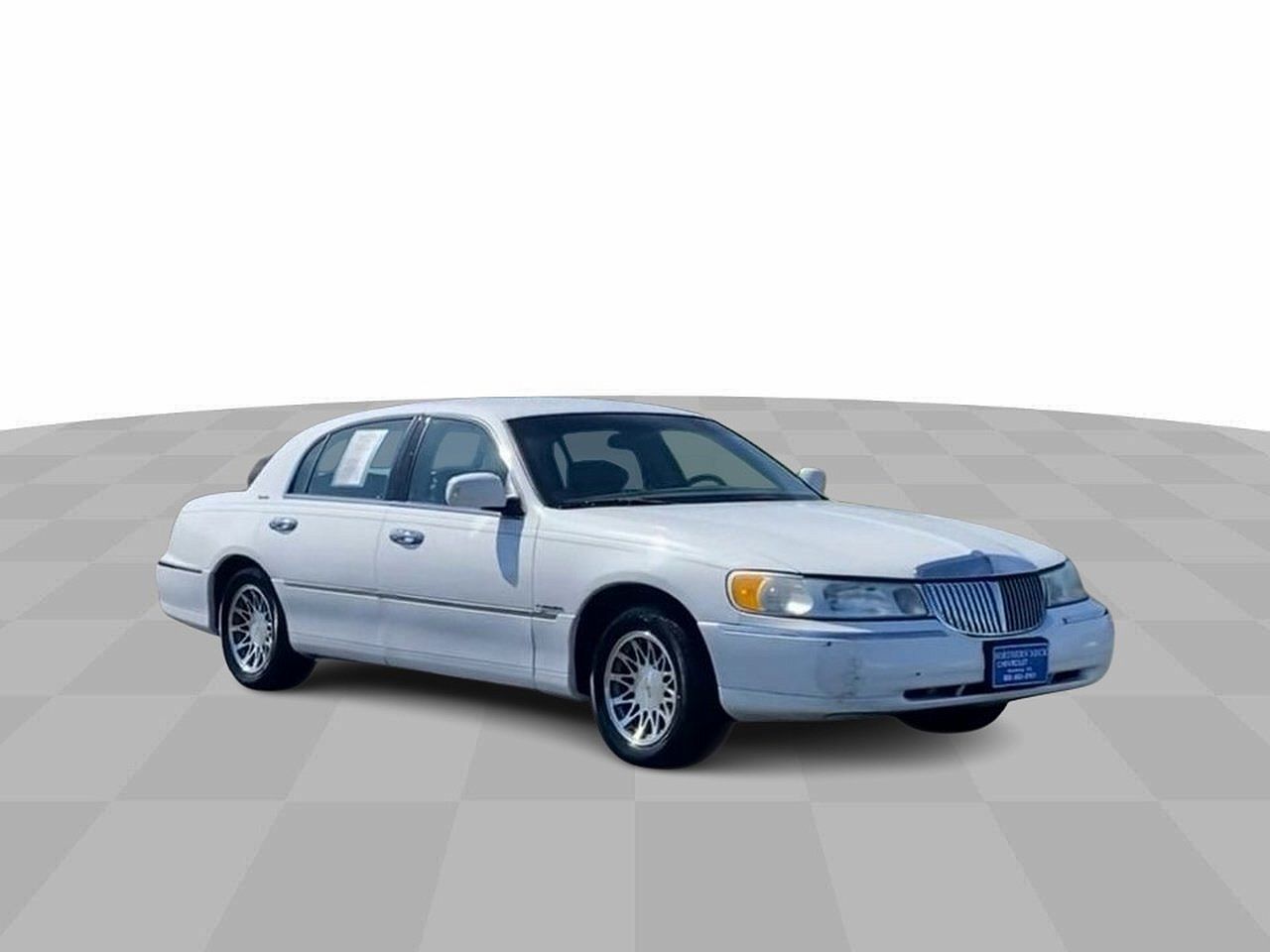 2001 Lincoln Town Car Signature image 1