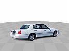 2001 Lincoln Town Car Signature image 7