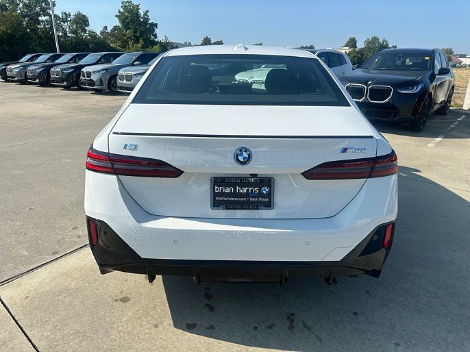 2025 BMW i5