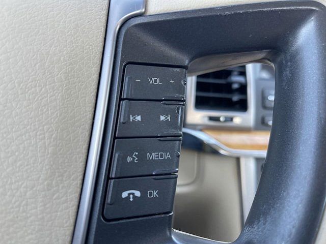 2011 Lincoln MKZ null image 24