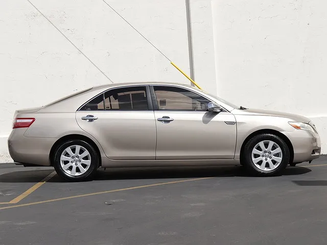 2009 Toyota Camry XLE image 3