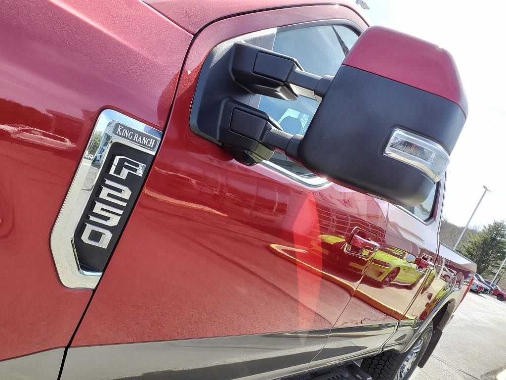 2020 Ford F-250 King Ranch image 4
