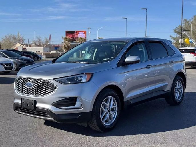 2023 Ford Edge