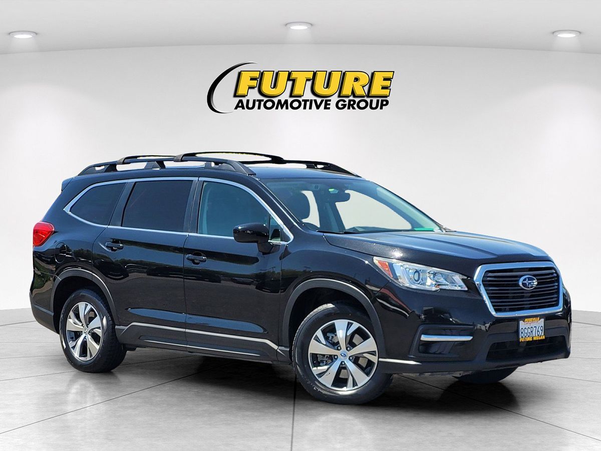 2019 Subaru Ascent Premium photo 2
