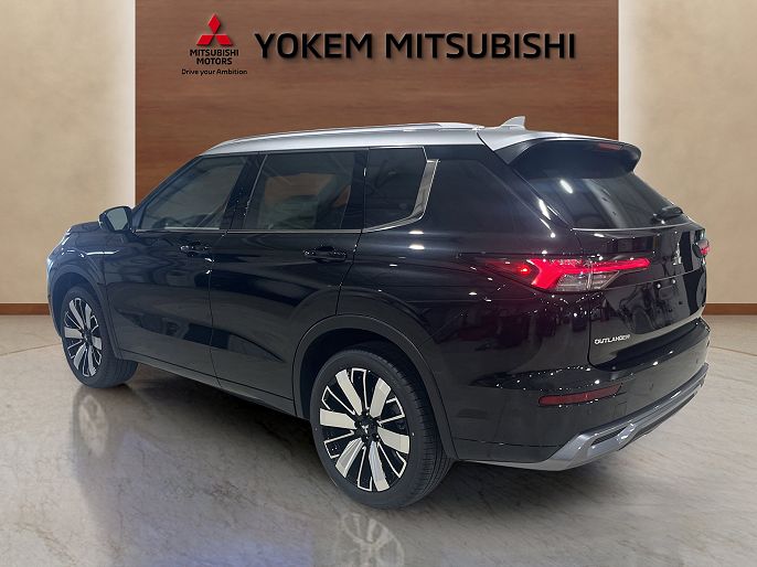2025 Mitsubishi Outlander