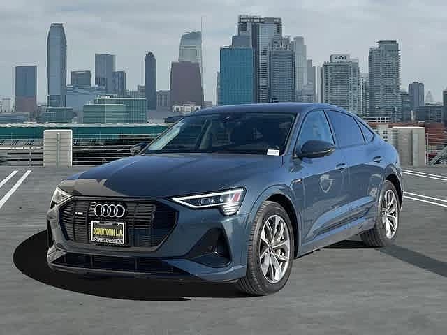2021 Audi e-tron Premium image 0