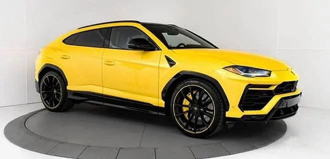 2022 Lamborghini Urus
