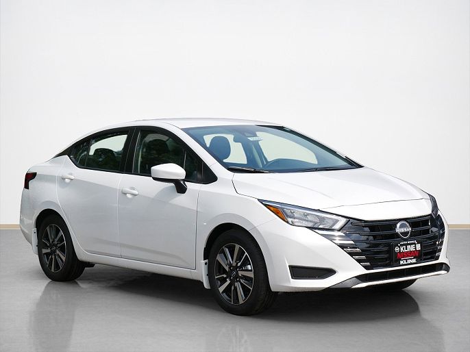 2025 Nissan Versa