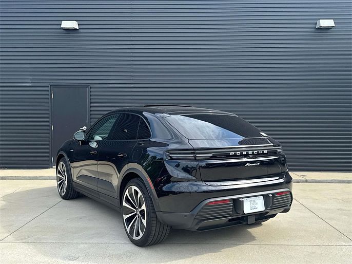 2024 Porsche Macan