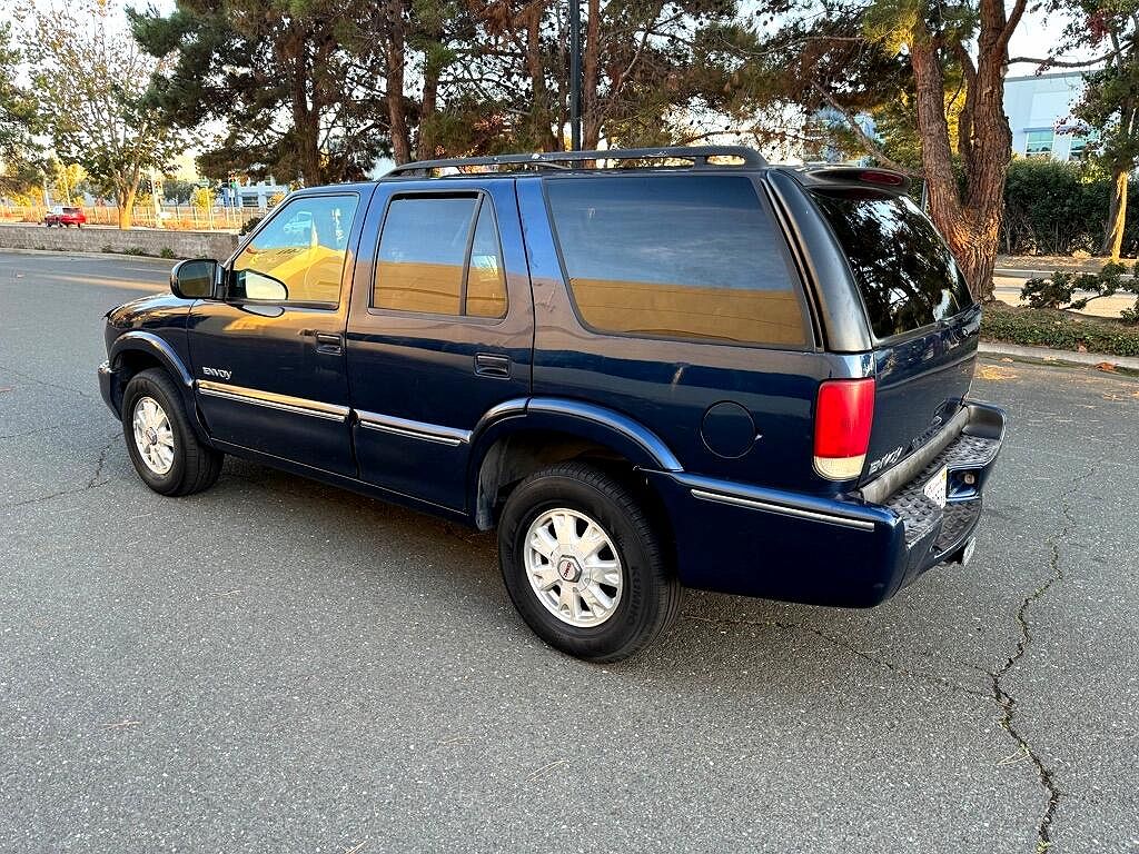 2000 GMC Jimmy null image 2