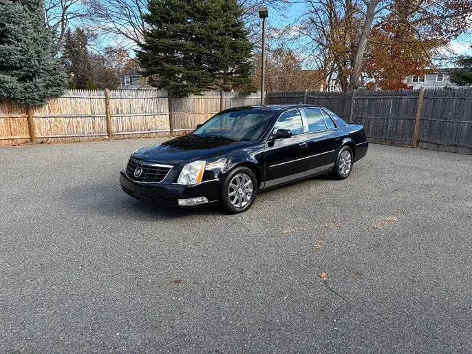 2011 Cadillac DTS