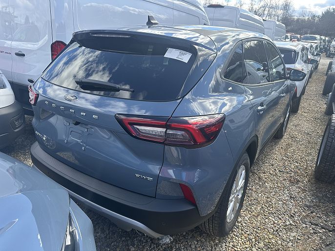 2025 Ford Escape