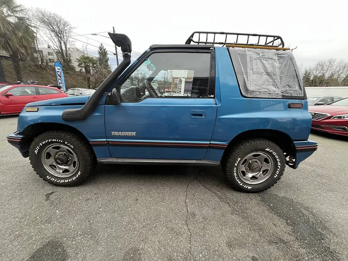 1990 Geo Tracker