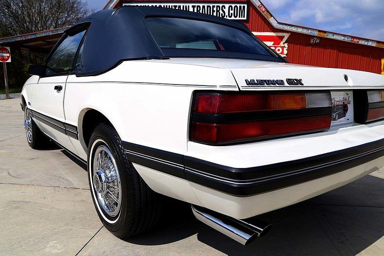 1983 Ford Mustang GLX image 16
