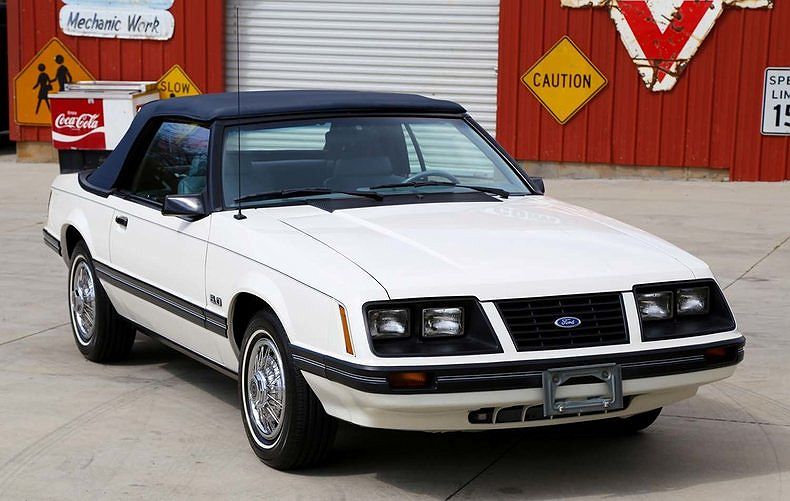 1983 Ford Mustang GLX image 1