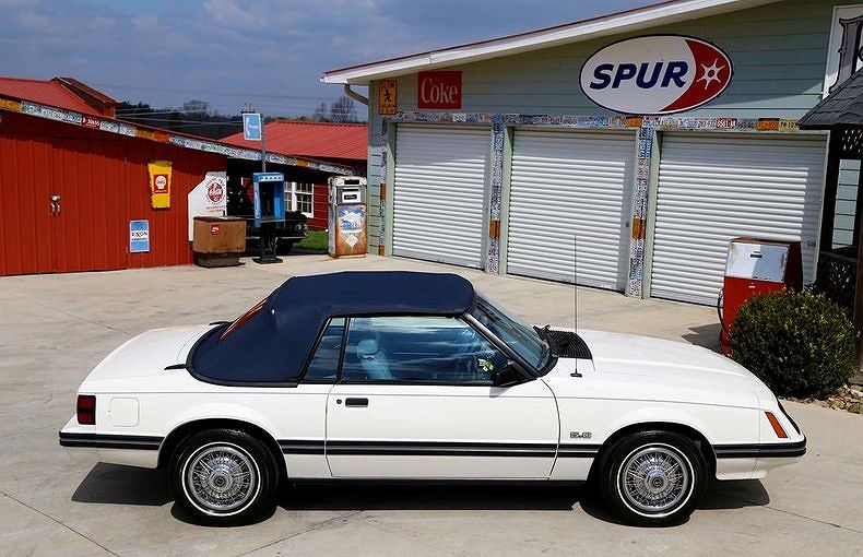 1983 Ford Mustang GLX image 26