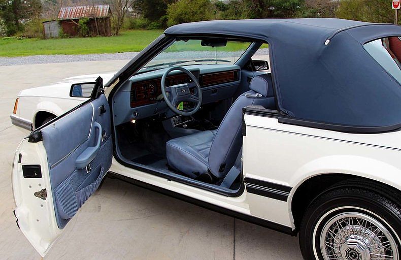 1983 Ford Mustang GLX image 27