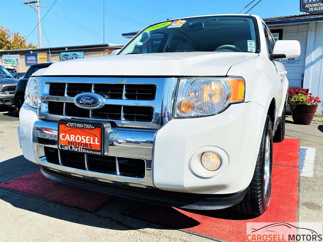 2009 Ford Escape Limited image 2