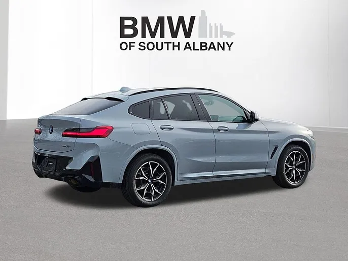 2023 BMW X4