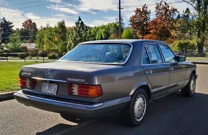 1982 Mercedes-Benz 300