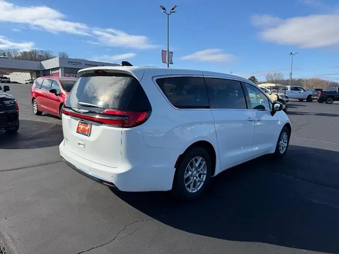 2026 Chrysler Pacifica