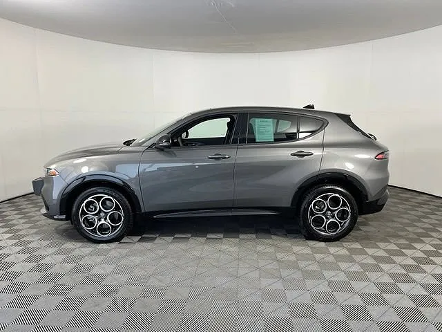 2026 Alfa Romeo Tonale