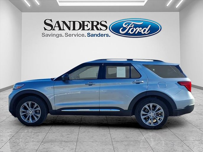 2022 Ford Explorer