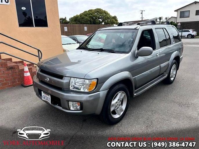 2003 Infiniti QX4