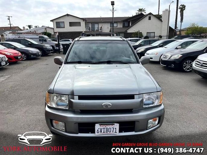2003 Infiniti QX4