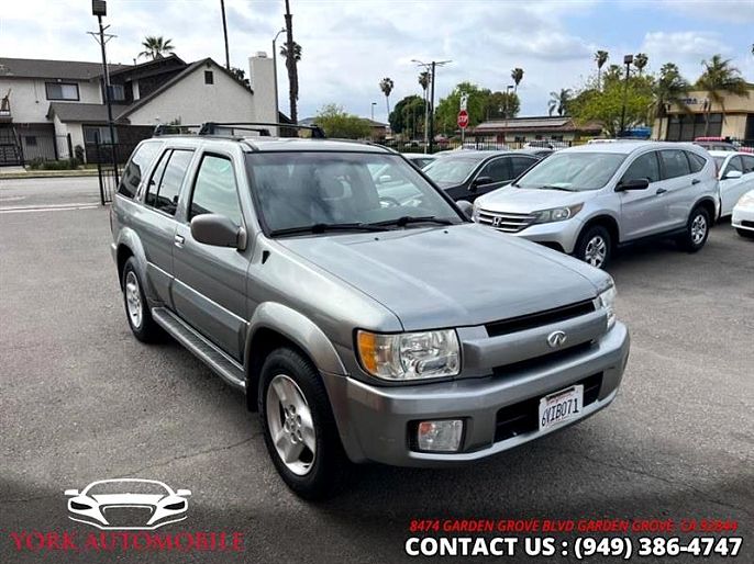 2003 Infiniti QX4