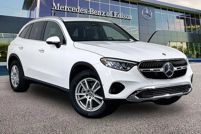 2025 Mercedes-Benz GLC