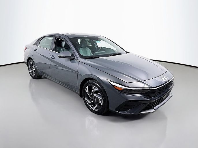 2025 Hyundai Elantra