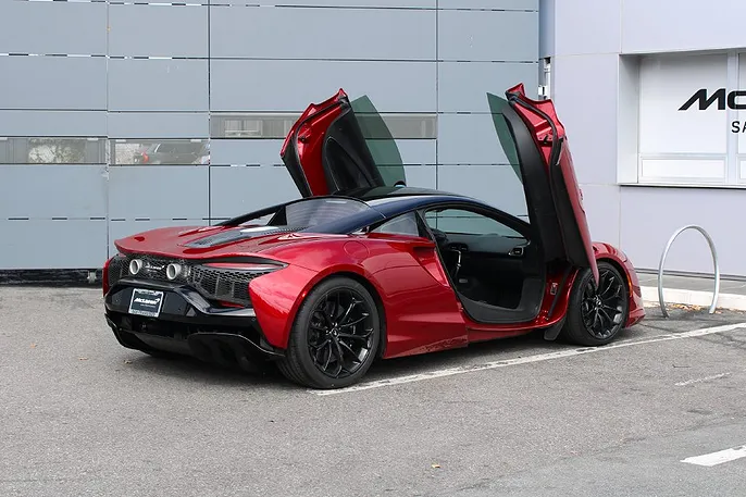 2024 Mclaren Artura
