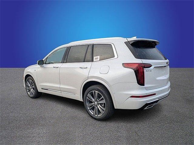2025 Cadillac XT6