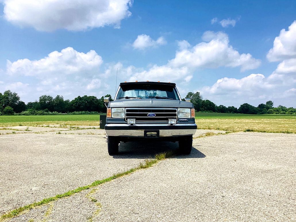 1991 Ford F-350 null image 3