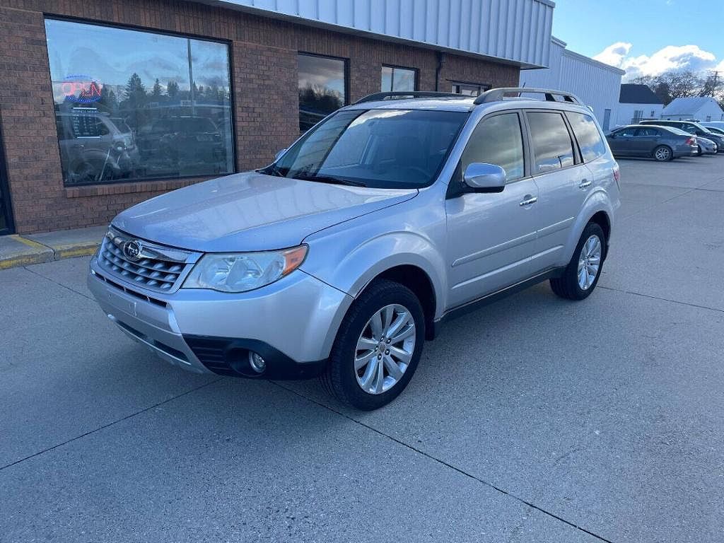 2011 Subaru Forester 2.5X image 0